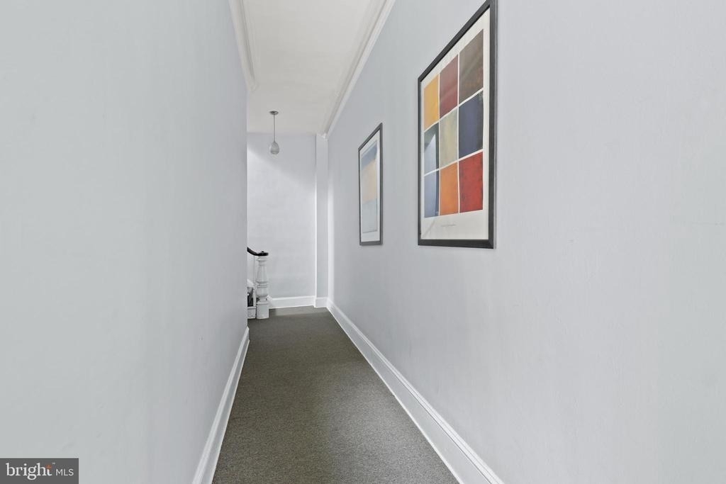 1435 Bolton Street - Photo 15