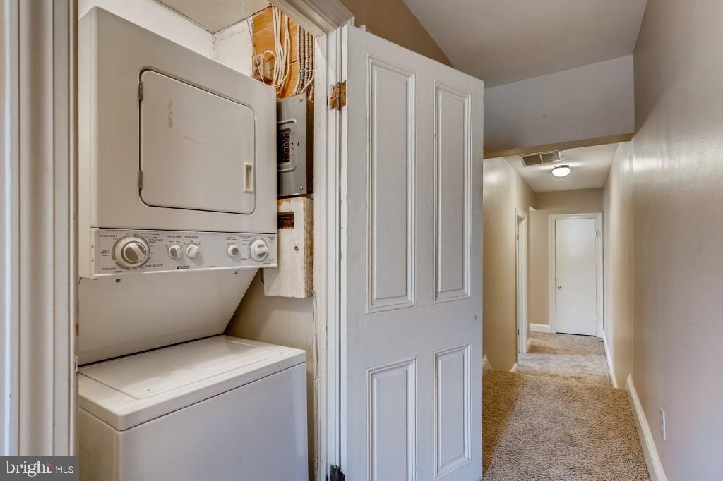 1435 Bolton Street - Photo 30