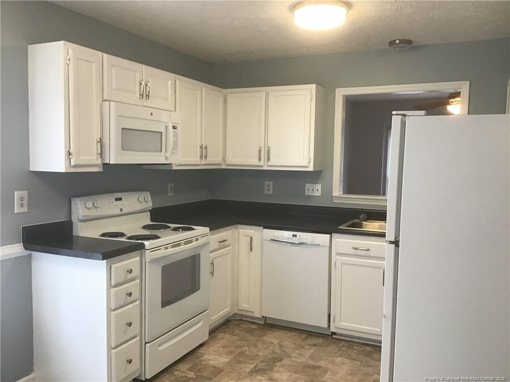 6793 Candlewood Drive - Photo 14