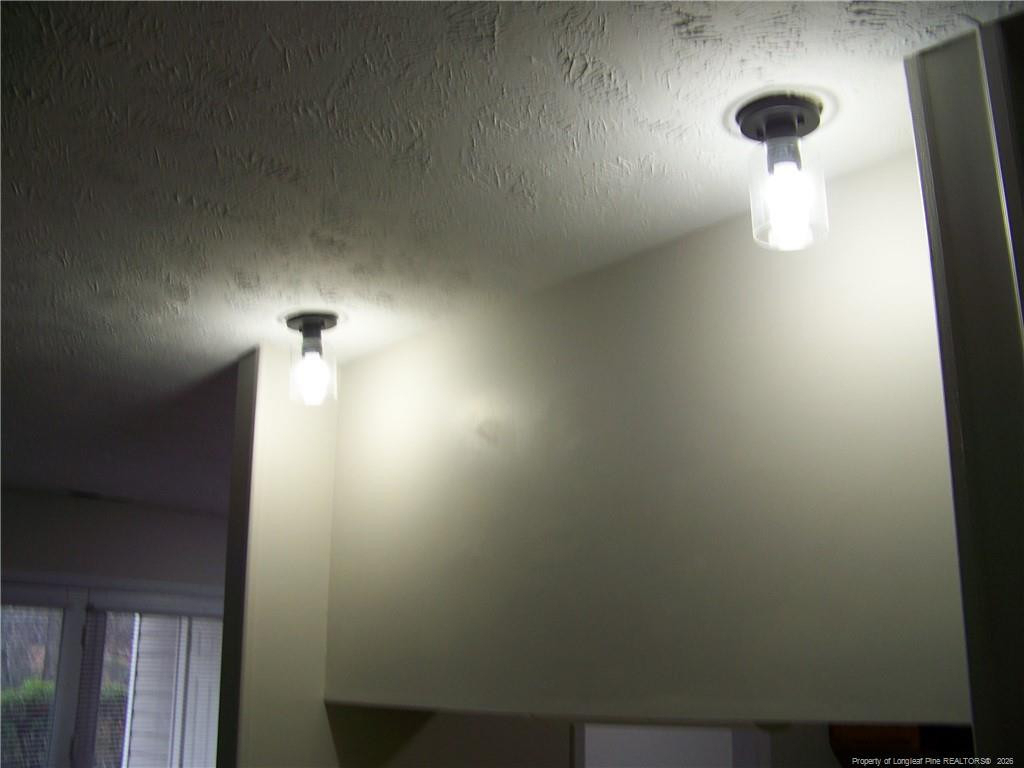 663 Bartons Landing Place - Photo 18