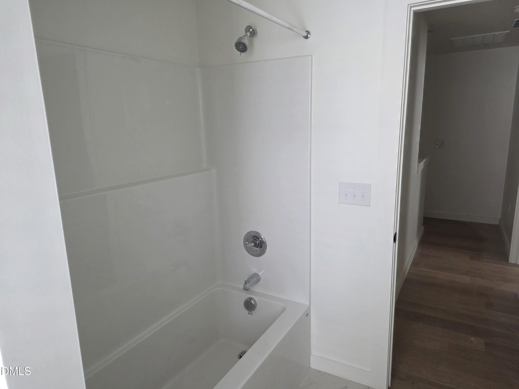 2811 Wilcox Place - Photo 5
