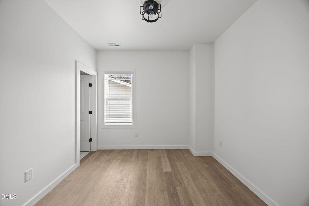 2811 Wilcox Place - Photo 18