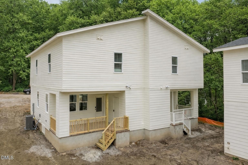 2811 Wilcox Place - Photo 19