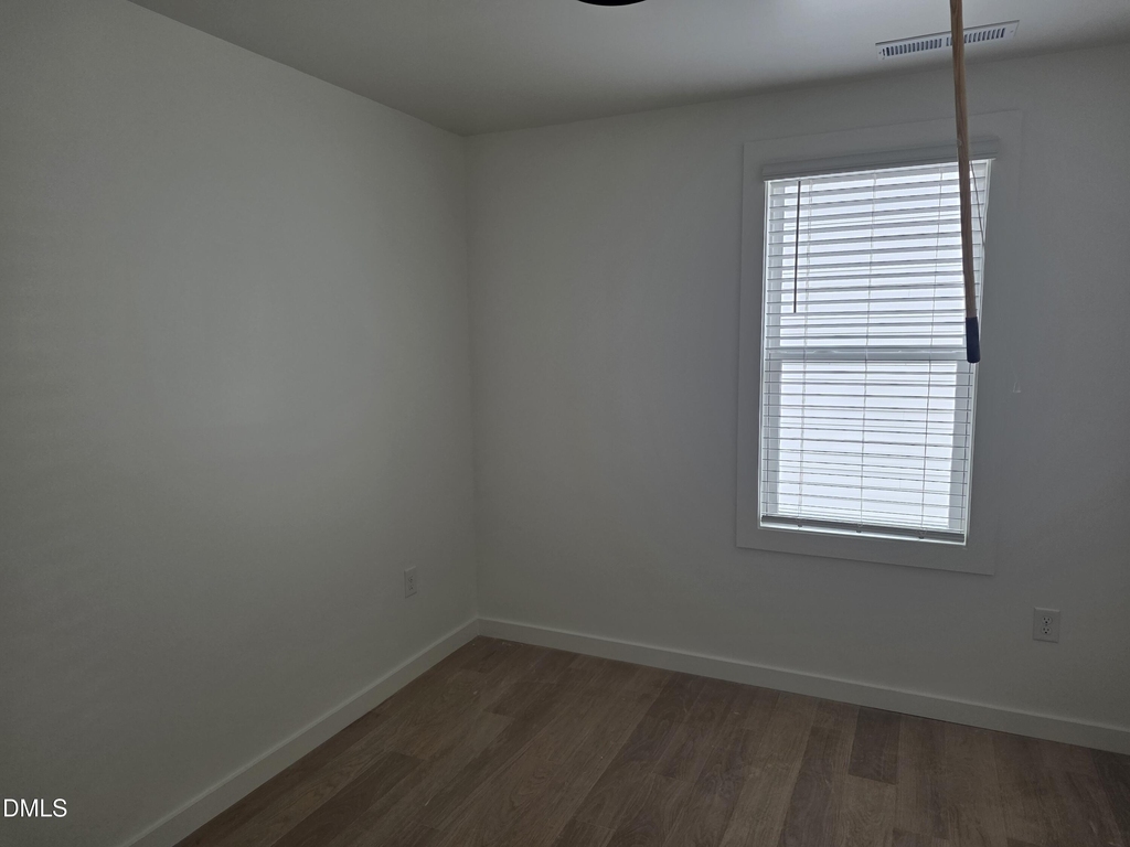 2811 Wilcox Place - Photo 3