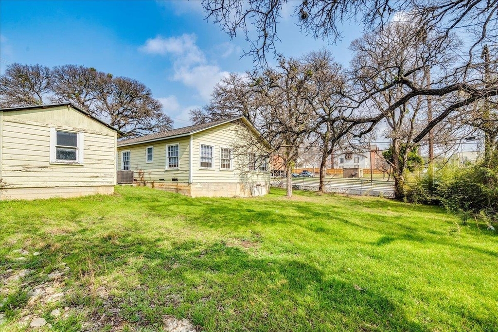 1119 N Lbj Dr - Photo 21