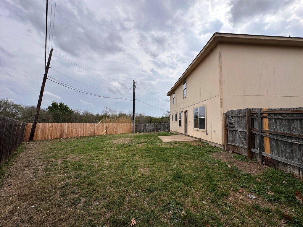 722 Lavaca Loop - Photo 22