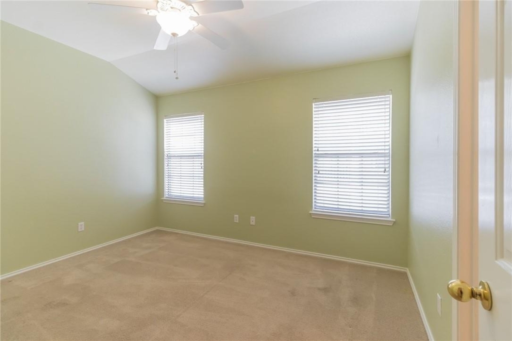 9201 Brodie Ln - Photo 23