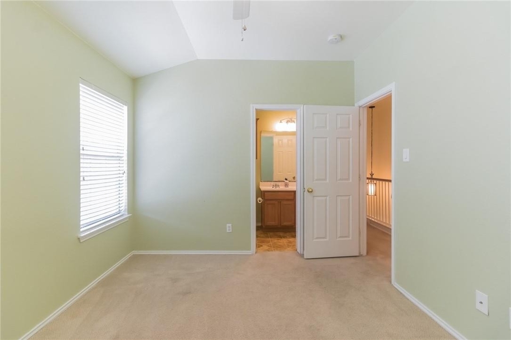 9201 Brodie Ln - Photo 24