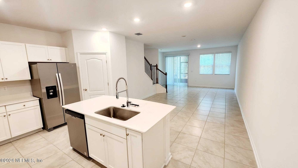 307 Redbud Road - Photo 2