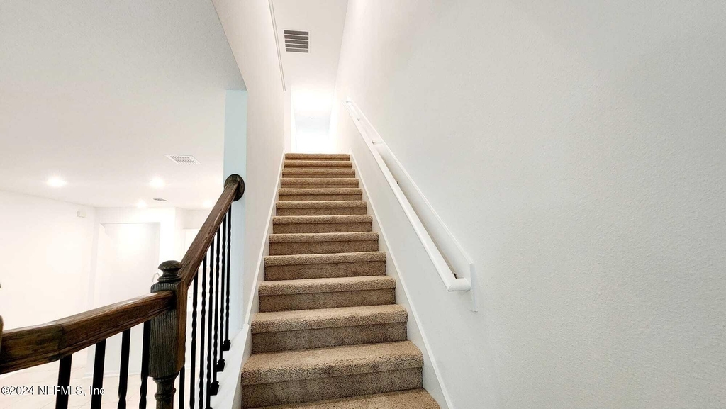 307 Redbud Road - Photo 11