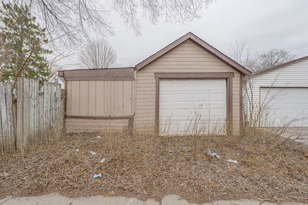 2308 Fremont Street - Photo 18