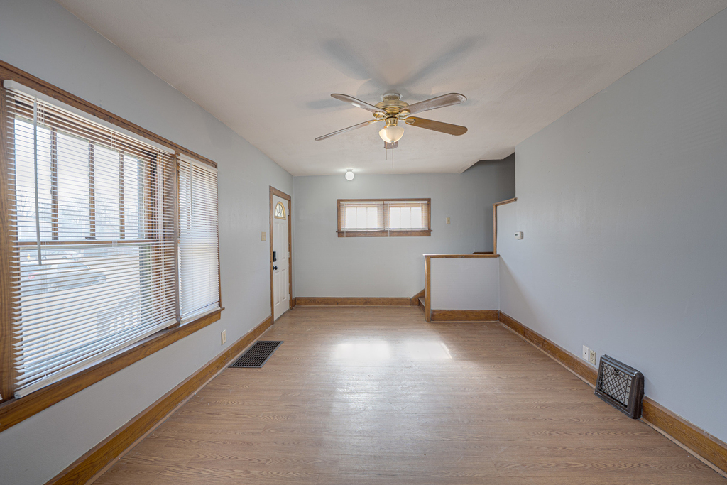 2308 Fremont Street - Photo 2