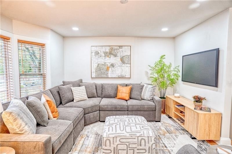 2250 Dodson Drive - Photo 3