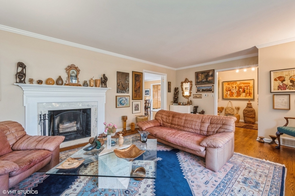 2510 Sheridan Road - Photo 1
