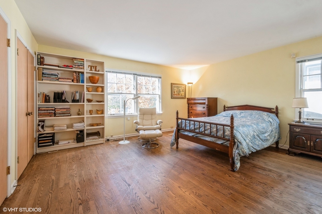 2510 Sheridan Road - Photo 11