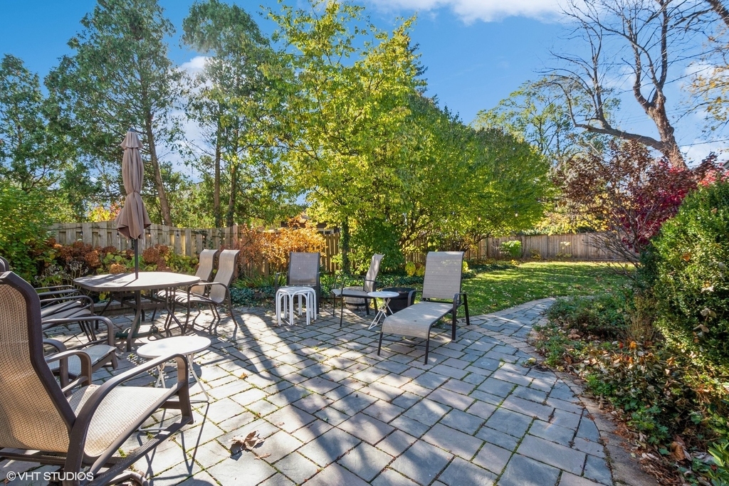 2510 Sheridan Road - Photo 20