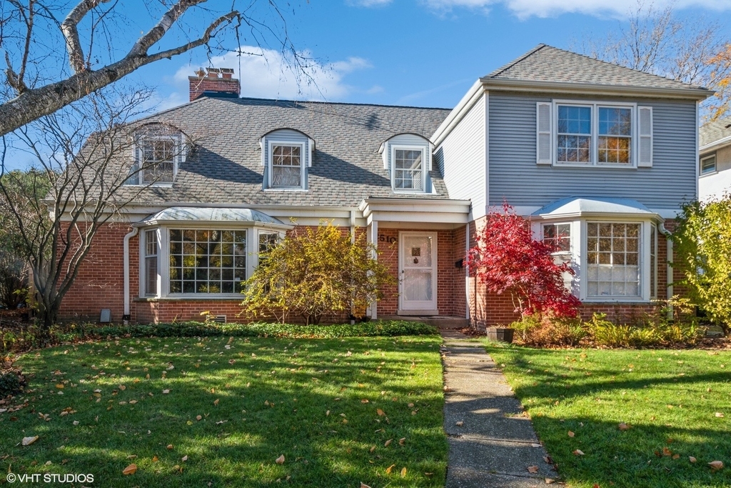 2510 Sheridan Road - Photo 0