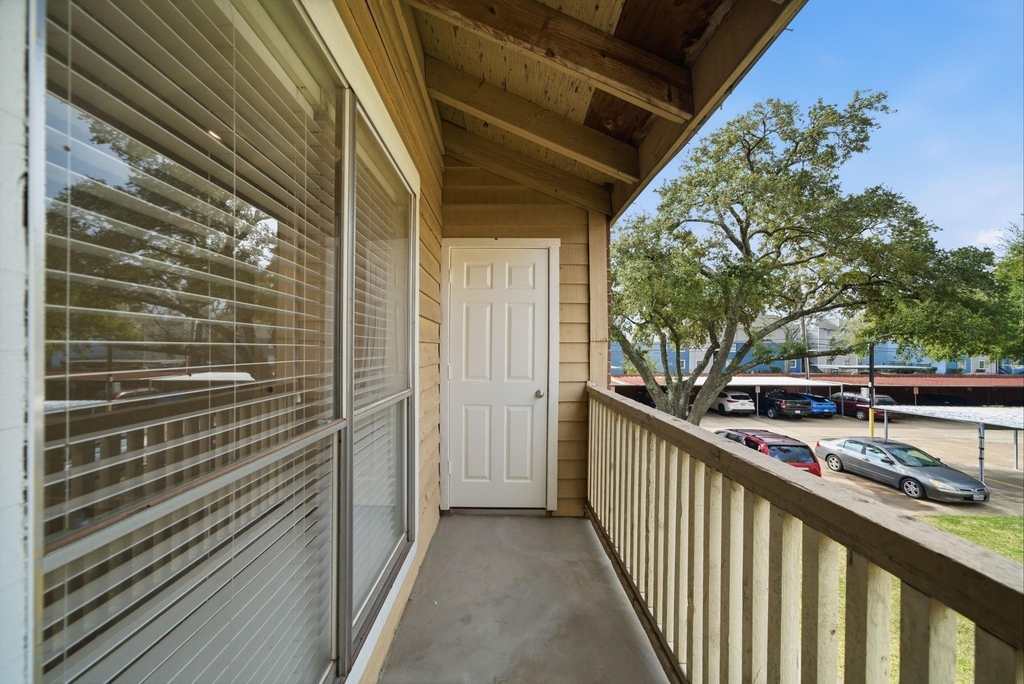 10211 Sugar Branch Drive - Photo 12