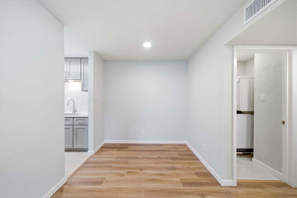 10211 Sugar Branch Drive - Photo 10
