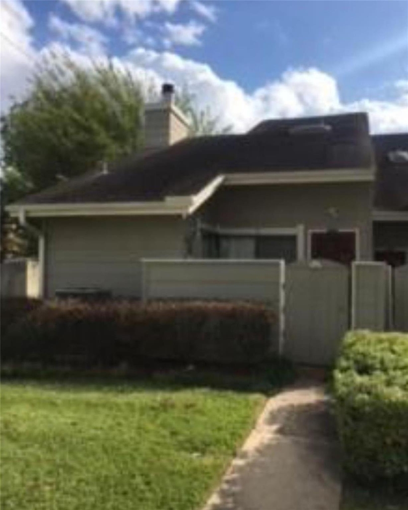 7111 Brendam Lane - Photo 1