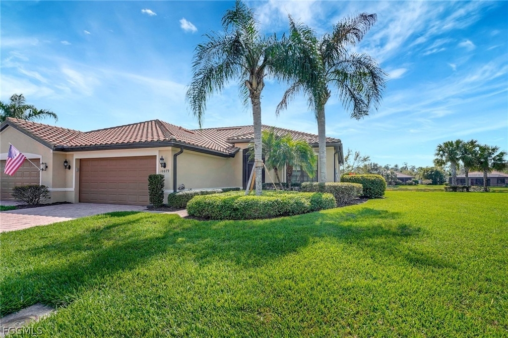 10879 Rutherford Road - Photo 0