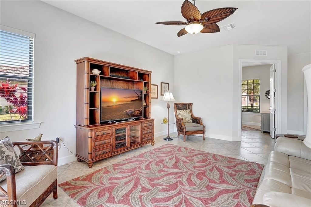 10879 Rutherford Road - Photo 5