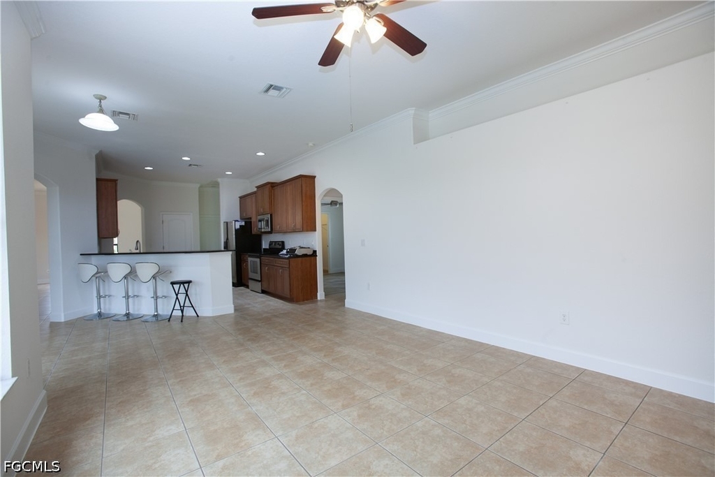 2110 Sw 38th Terrace - Photo 6