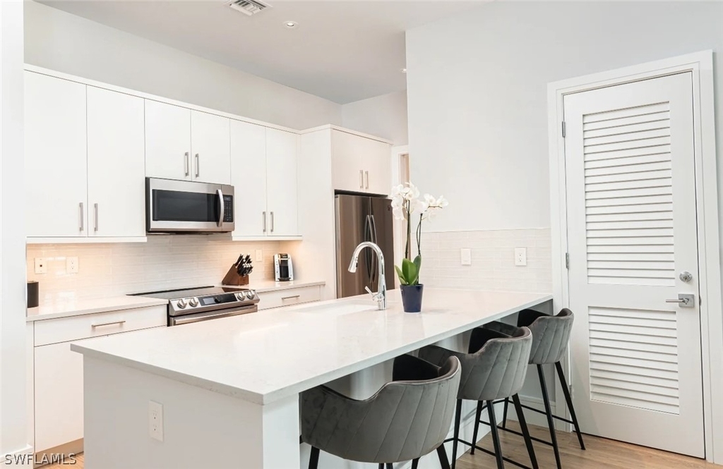 101 8th Street S - Photo 5