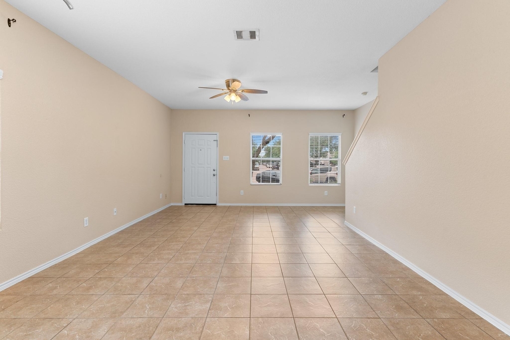 6238 Cottage Pines Drive - Photo 9