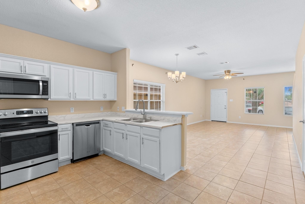 6238 Cottage Pines Drive - Photo 6