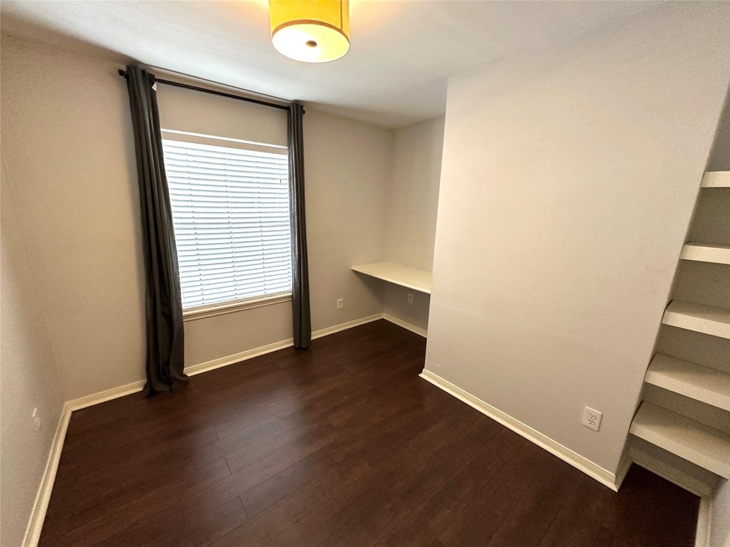 2750 Holly Hall Street - Photo 16