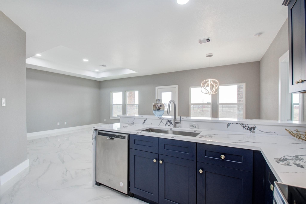 1764 Road 5722 - Photo 7
