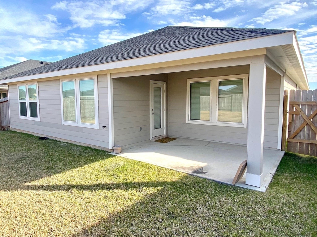 31710 Carlisle Cove Ct - Photo 12