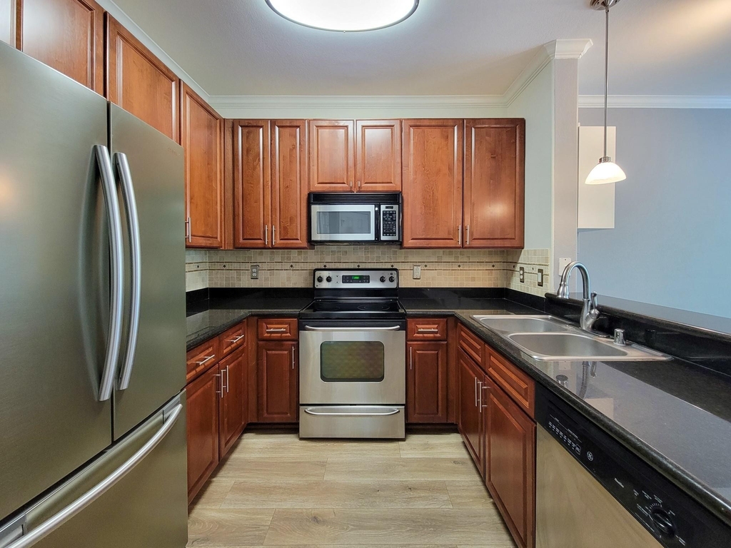 9200 Westheimer Road - Photo 3