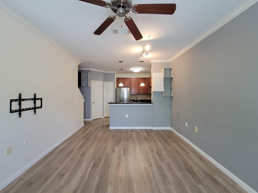 9200 Westheimer Road - Photo 11