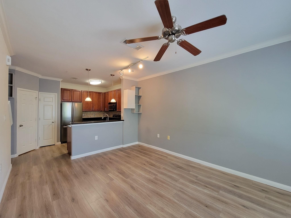 9200 Westheimer Road - Photo 12