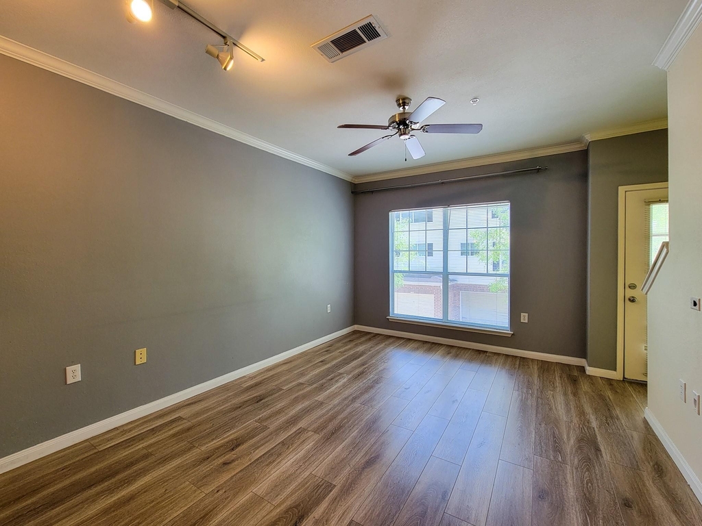 9200 Westheimer Road - Photo 7
