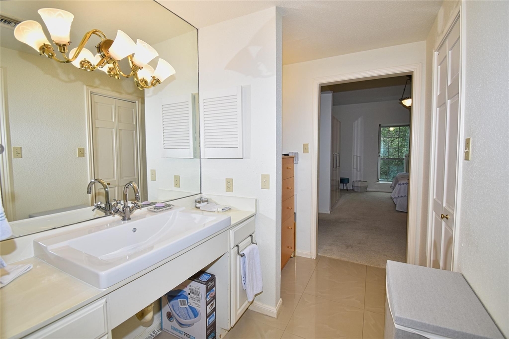 2425 Underwood Street - Photo 14