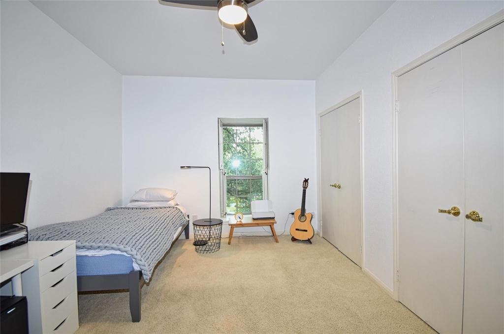 2425 Underwood Street - Photo 19