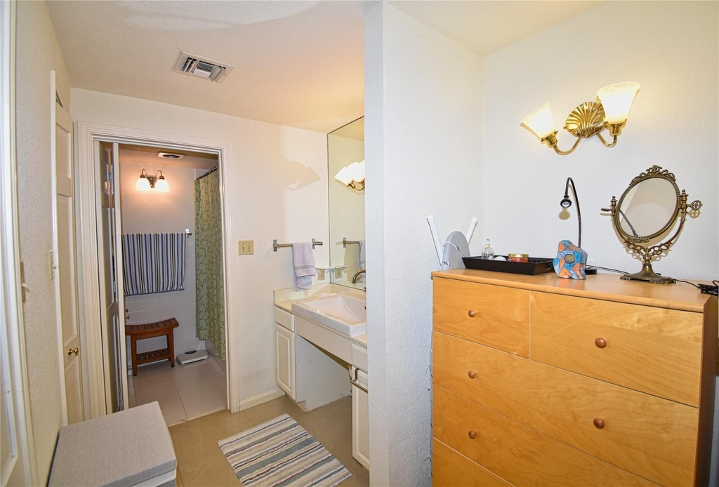 2425 Underwood Street - Photo 12