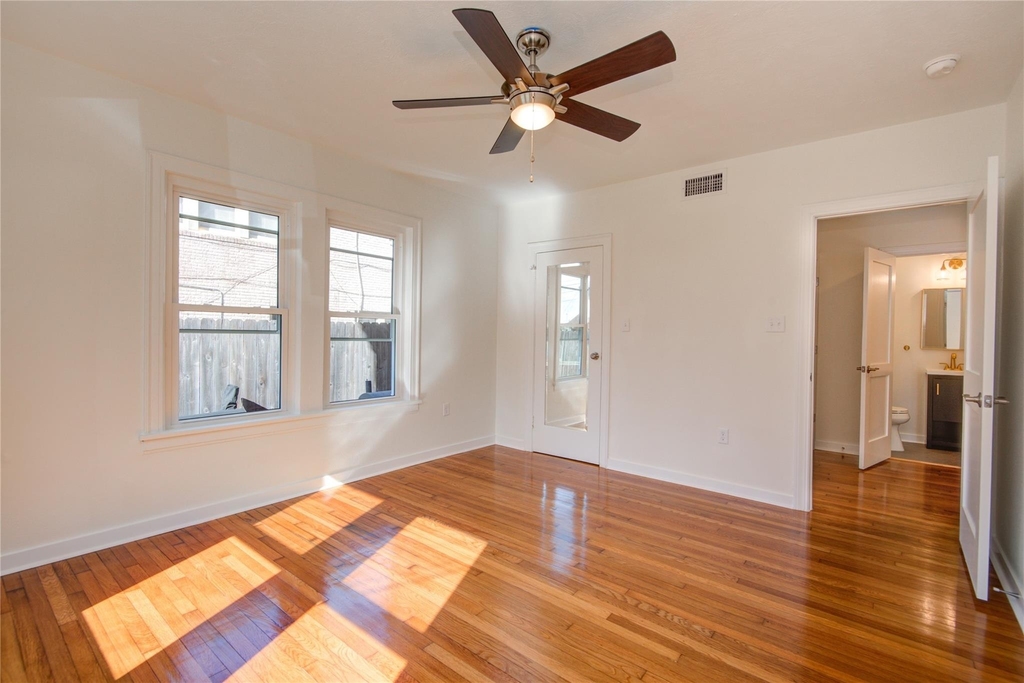 2208 Blodgett Street - Photo 25