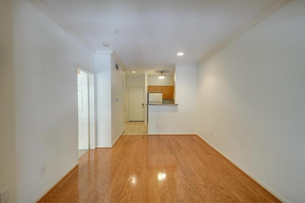 3231 Allen Parkway - Photo 8