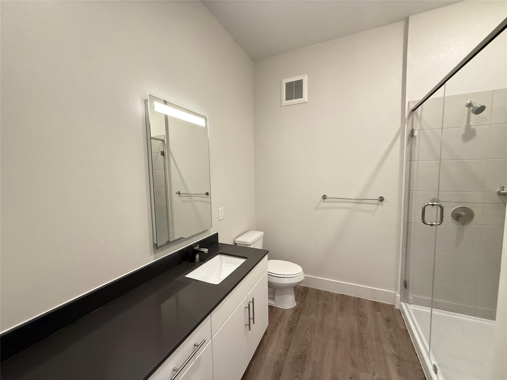 641 W Crosstimbers Street - Photo 4