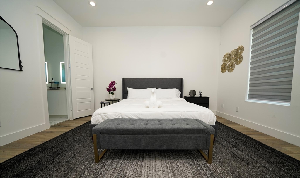 4607 Edmund Street - Photo 16