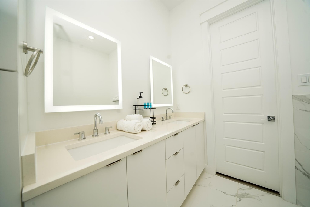 4607 Edmund Street - Photo 21