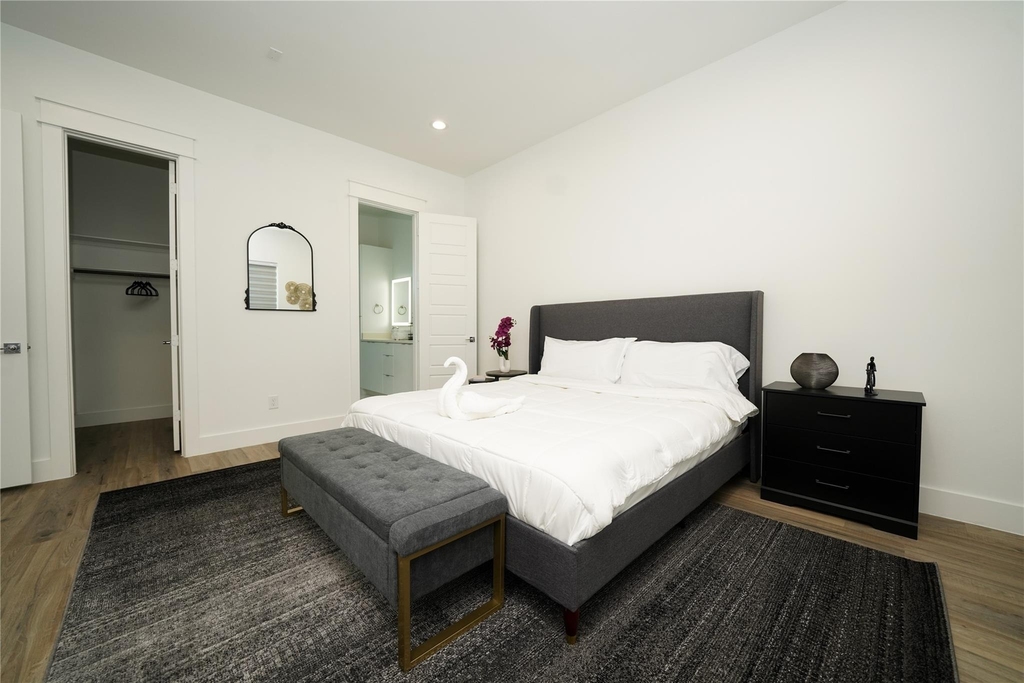 4607 Edmund Street - Photo 4