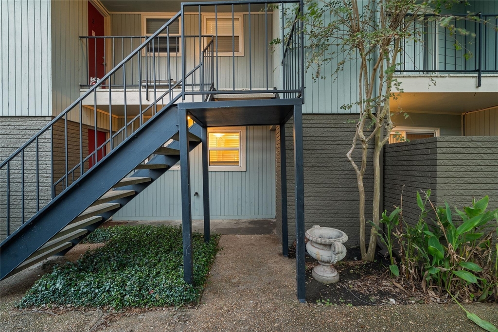 102 Strand Street - Photo 17