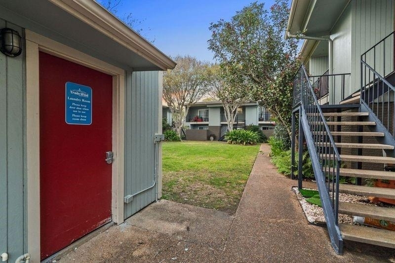 102 Strand Street - Photo 15