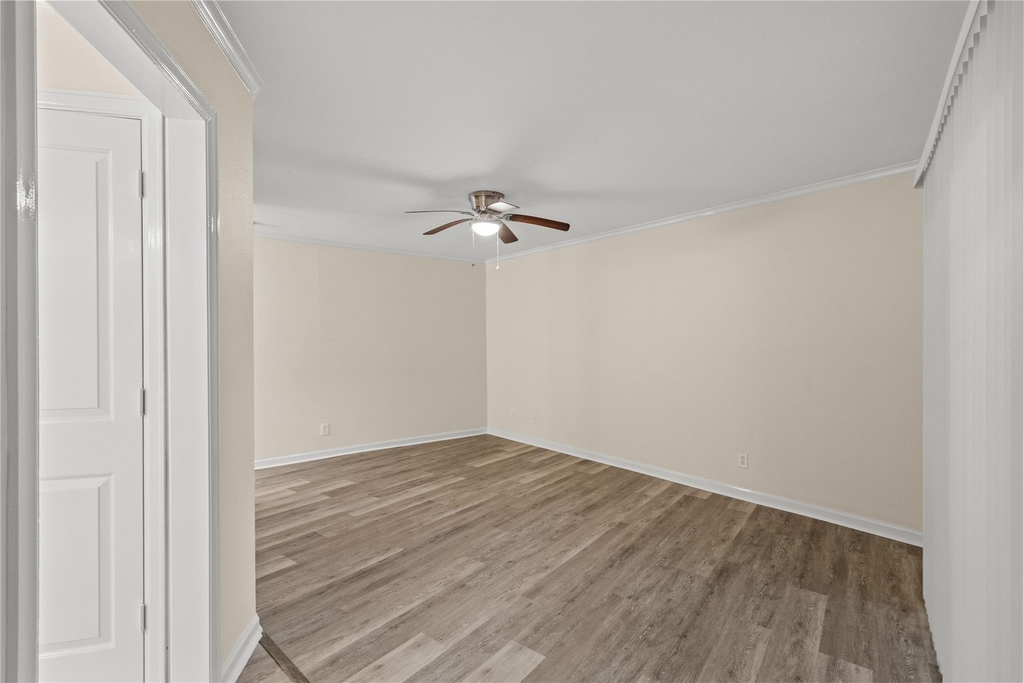102 Strand Street - Photo 9