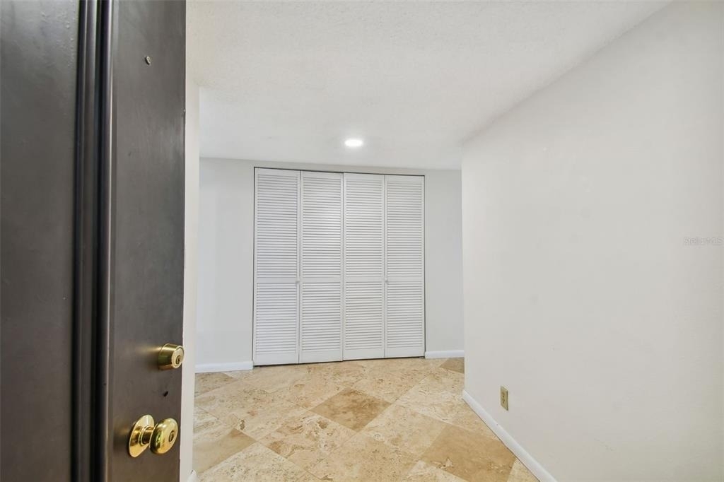 100 Oakmont Lane - Photo 2